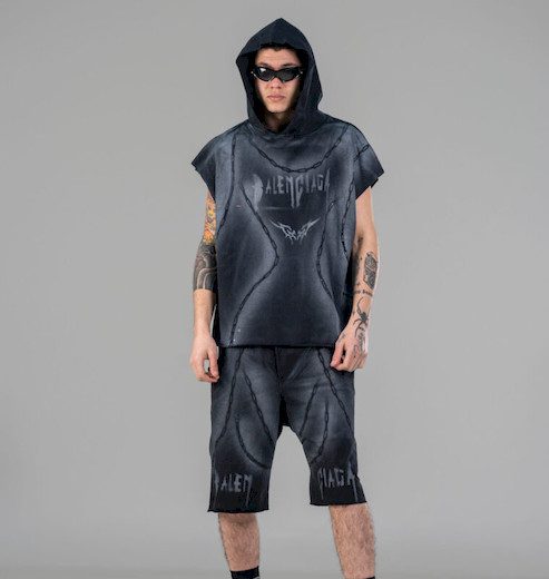 هماهنگی تی شرت و شلوارک